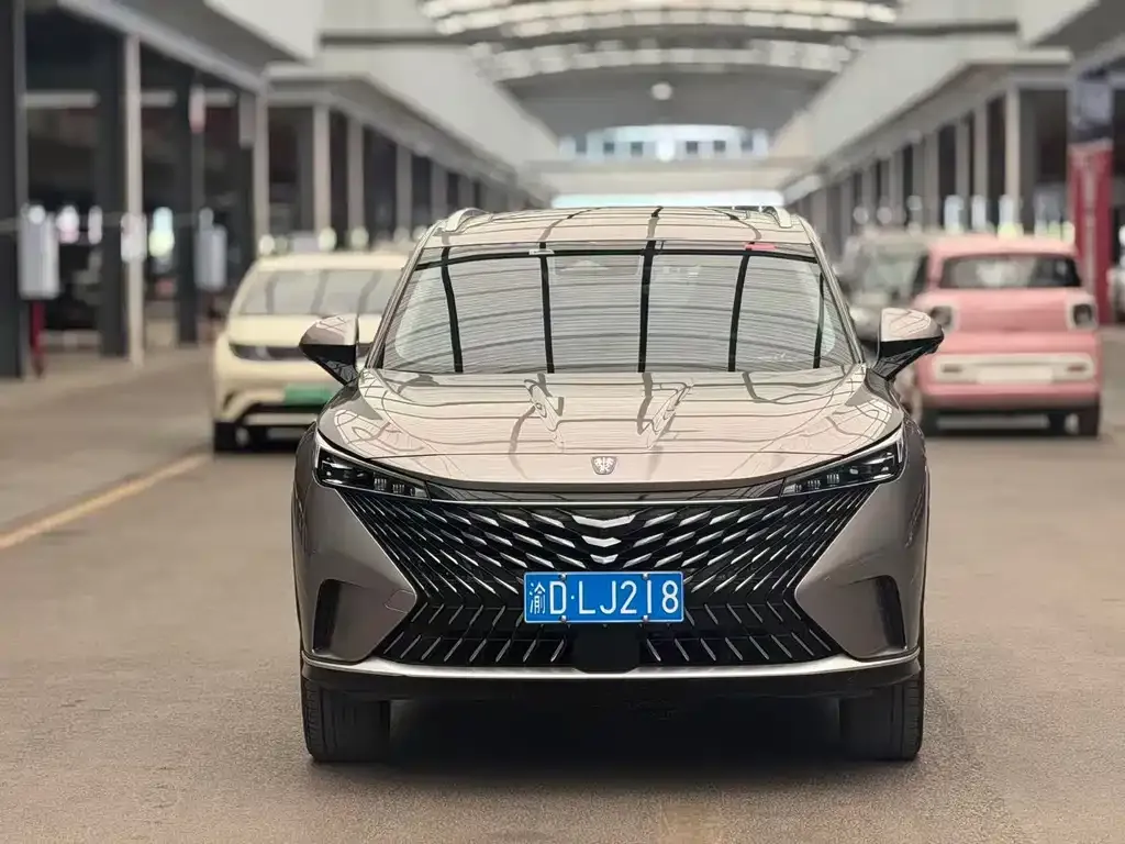 Roewe RX5 — фото 10