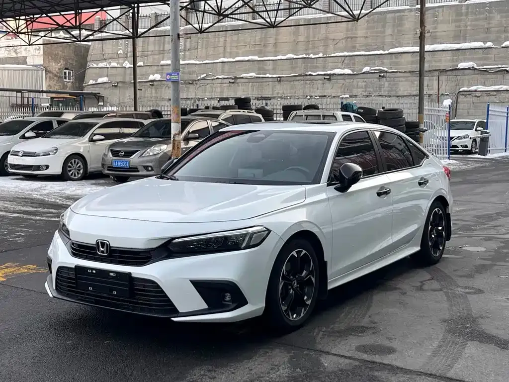 Honda Civic — фото 7