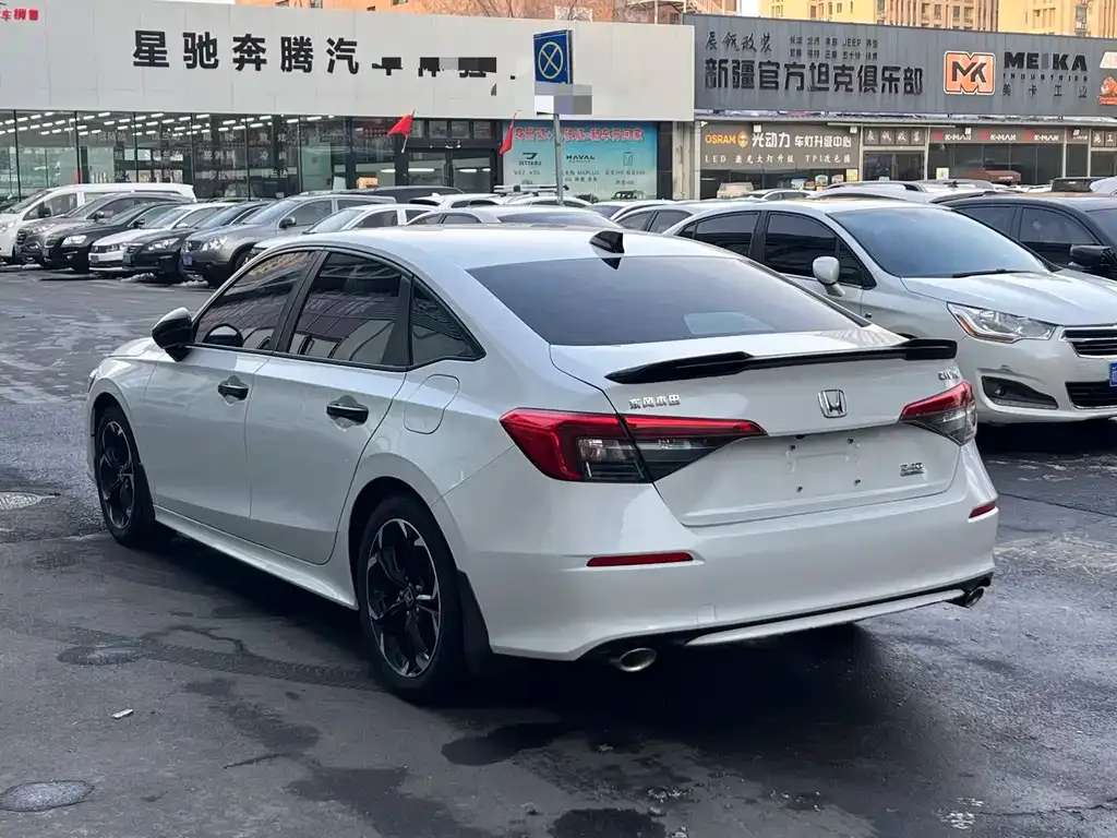 Honda Civic — фото 9