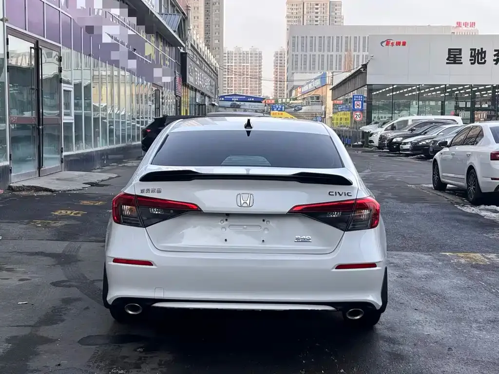 Honda Civic — фото 8