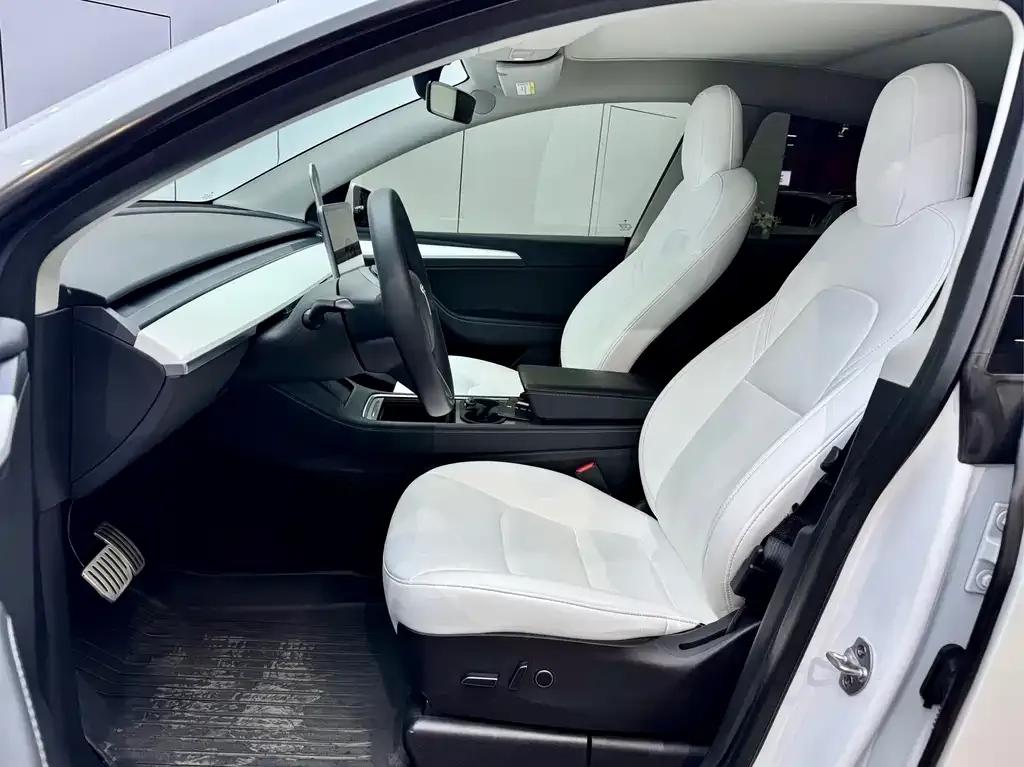 Tesla Model Y 2022 из CN, фото 5