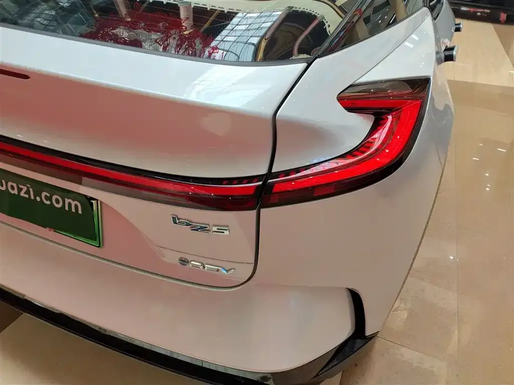 Toyota bZ5 2025 из CN, фото 6
