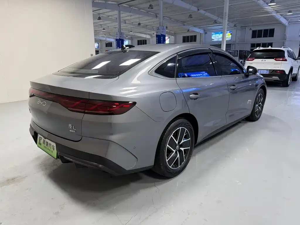 BYD Qin L 2025 из CN, фото 5