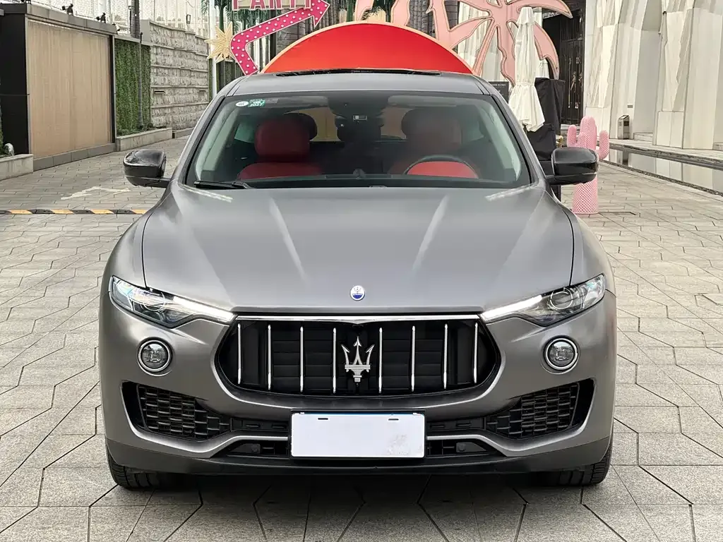 Maserati Levante — фото 8