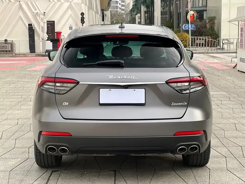 Maserati Levante — фото 4