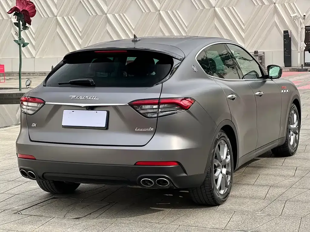 Maserati Levante — фото 5