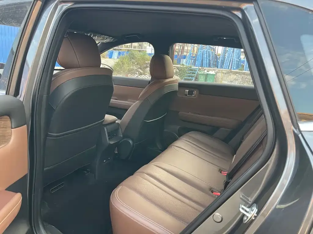 Wuling Xingguang S — фото 2