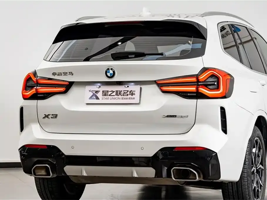 BMW X3 — фото 10