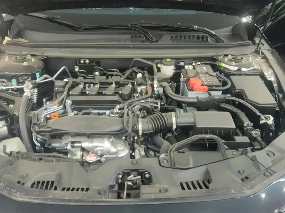 Honda Accord — фото 5