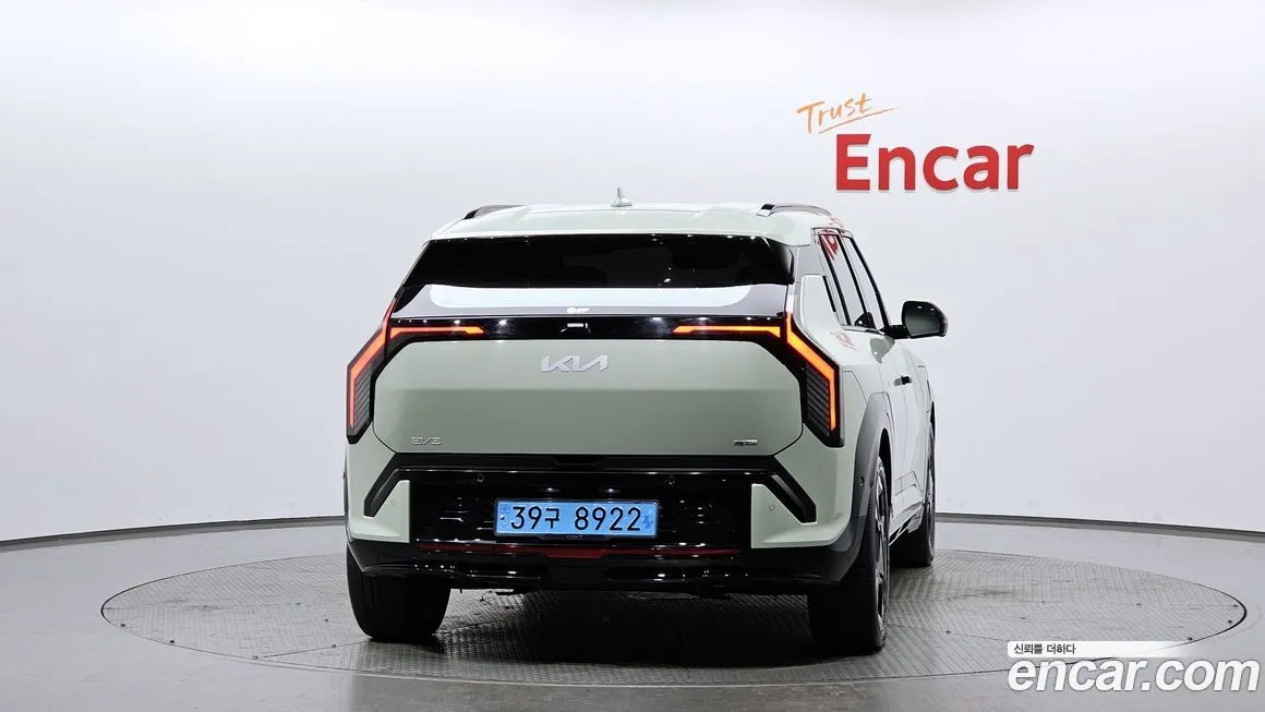 Kia EV3 — фото 4