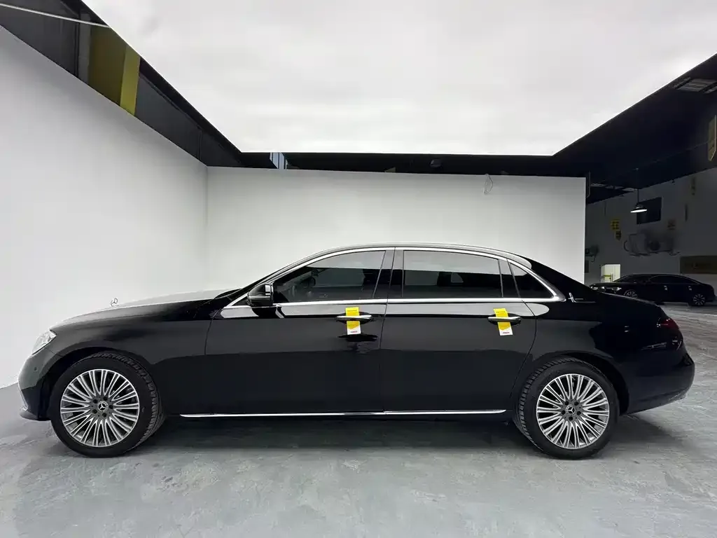 Mercedes-Benz E-Class 2023 из CN, фото 4