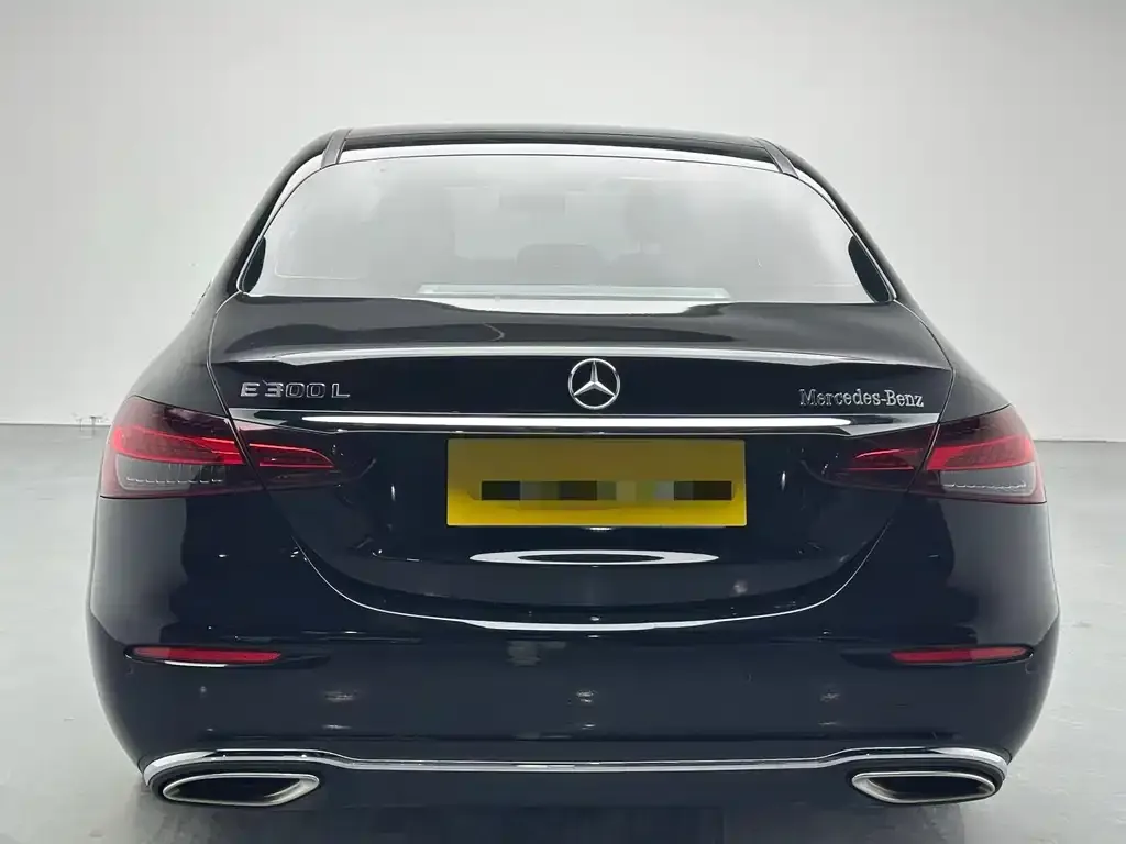 Mercedes-Benz E-Class 2023 из CN, фото 2