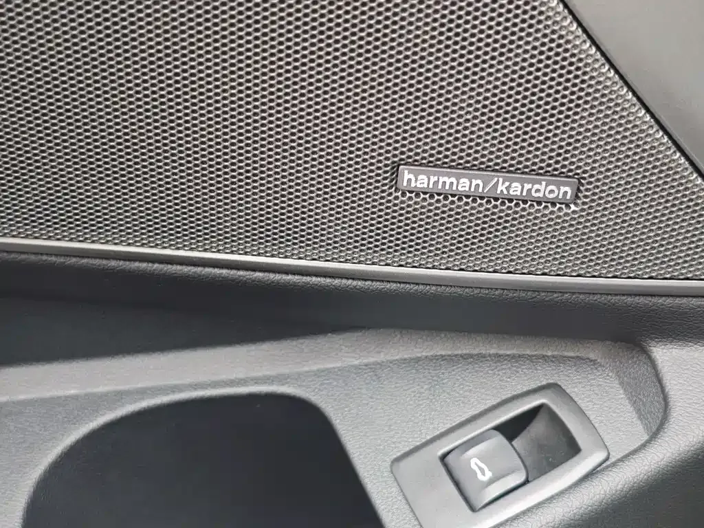 BMW 3 Series — фото 10