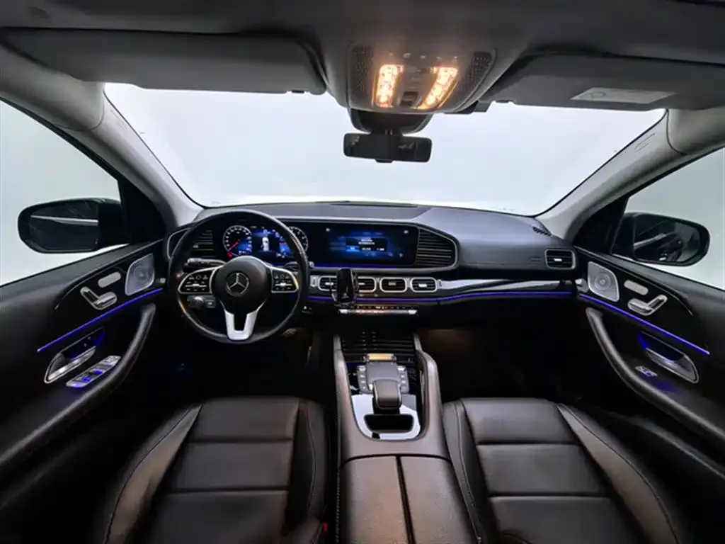 Mercedes-Benz GLE — фото 10