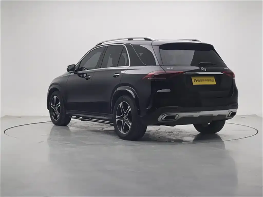 Mercedes-Benz GLE — фото 9