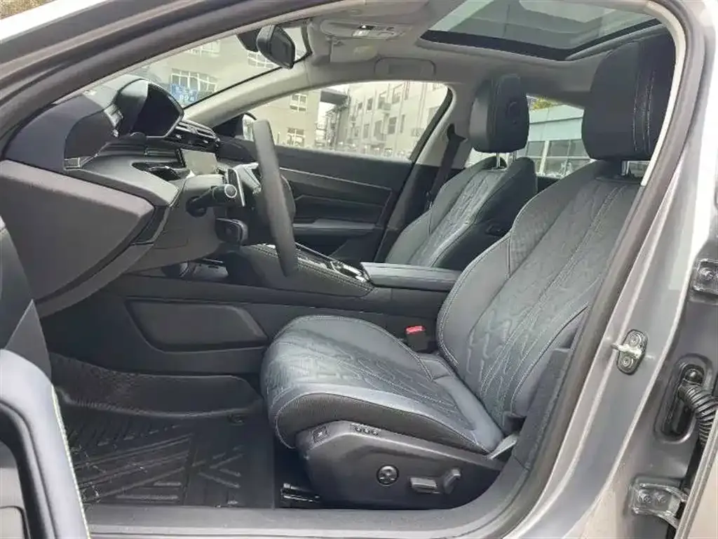 Peugeot 508 2024 из CN, фото 5