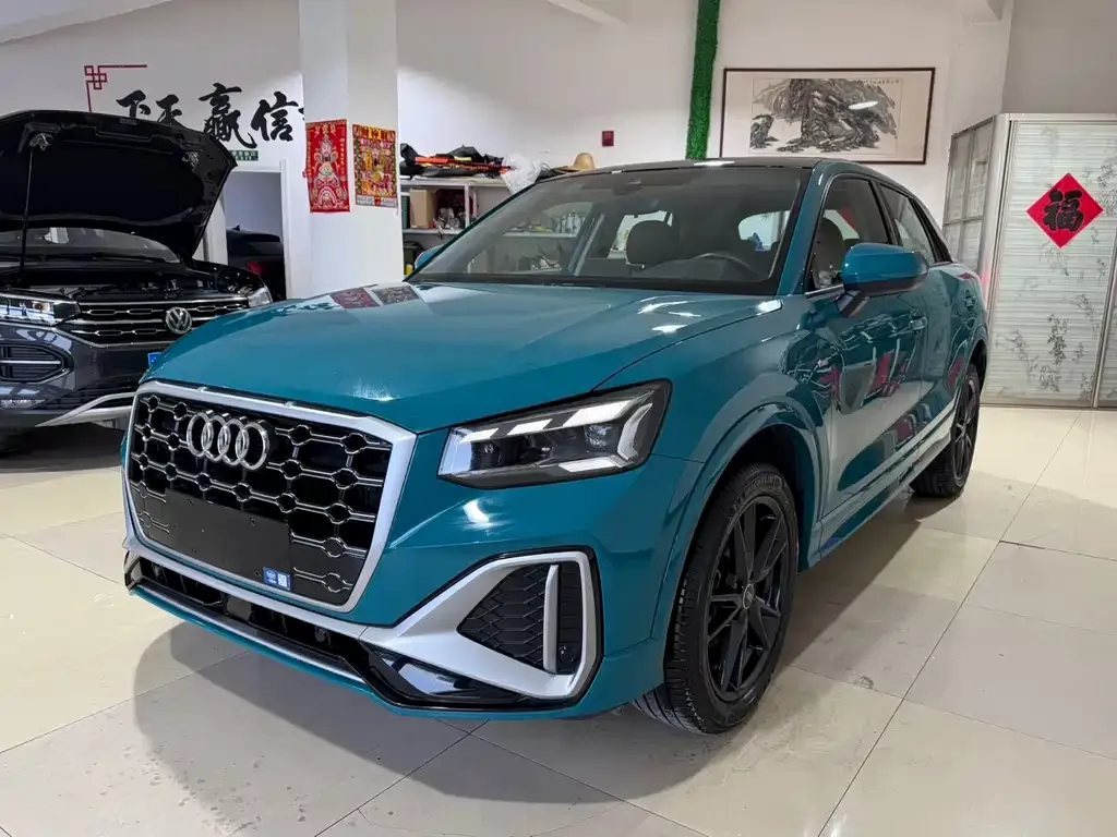 Audi Q2L 2022 из CN, фото 1