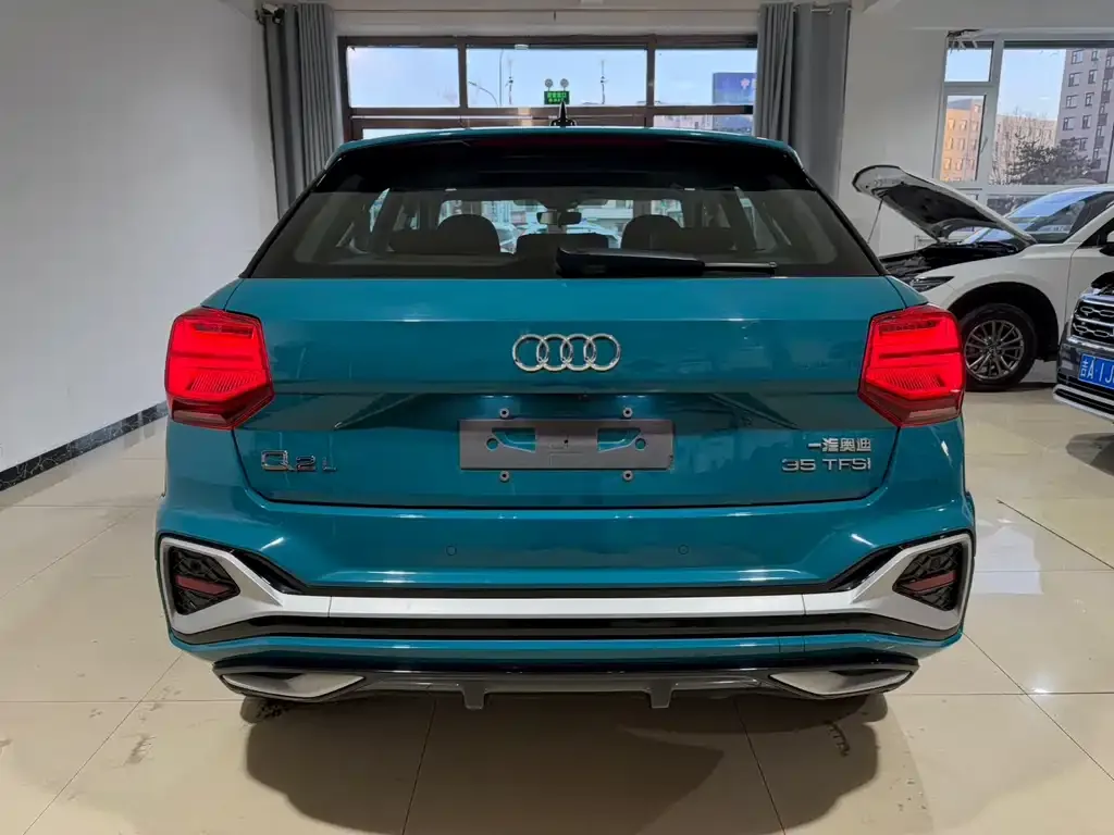 Audi Q2L 2022 из CN, фото 4