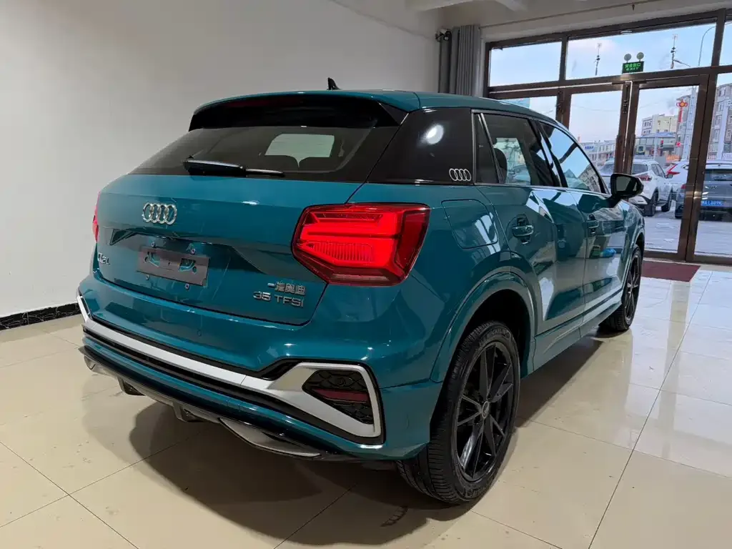 Audi Q2L 2022 из CN, фото 5