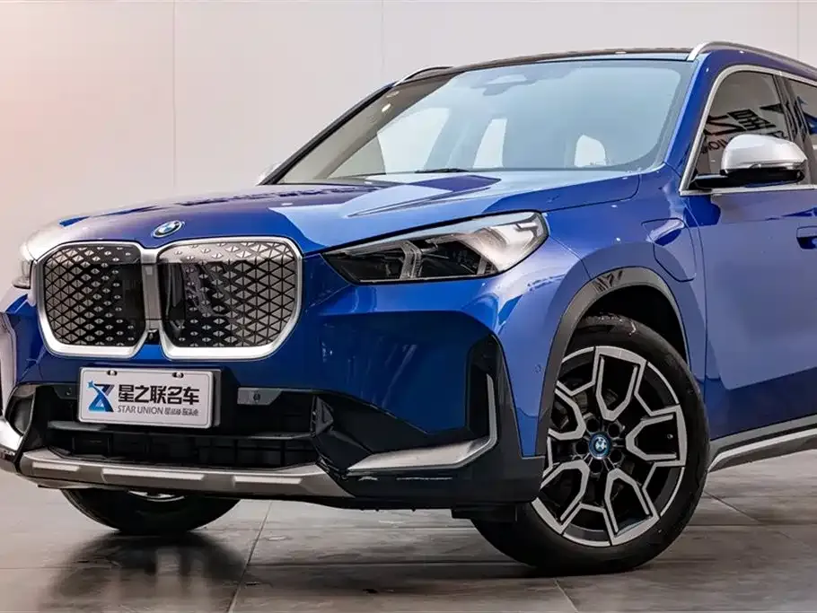 BMW iX1 2024 из CN, фото 4