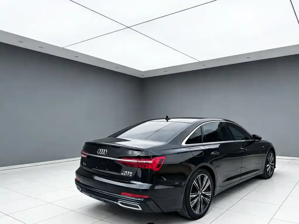 Audi A6L 2021 из CN, фото 5