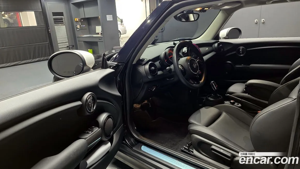 Mini Cooper 2021 из KR, фото 9