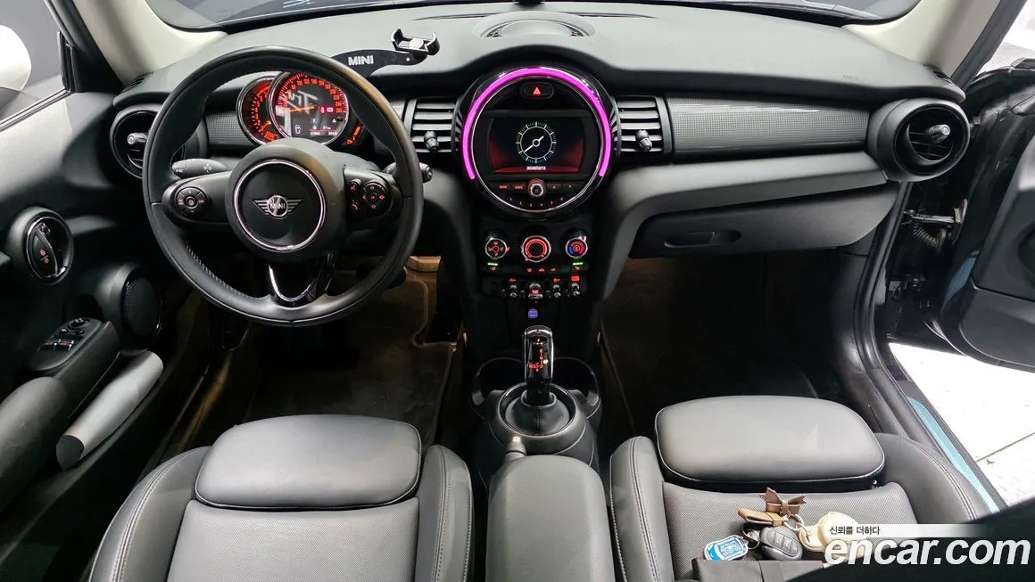 Mini Cooper 2021 из KR, фото 10
