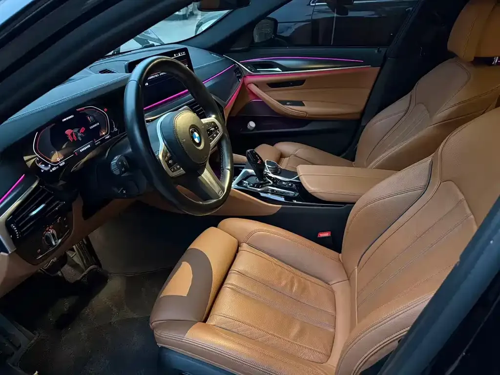 BMW 5 Series (Import) 2023 из CN, фото 3