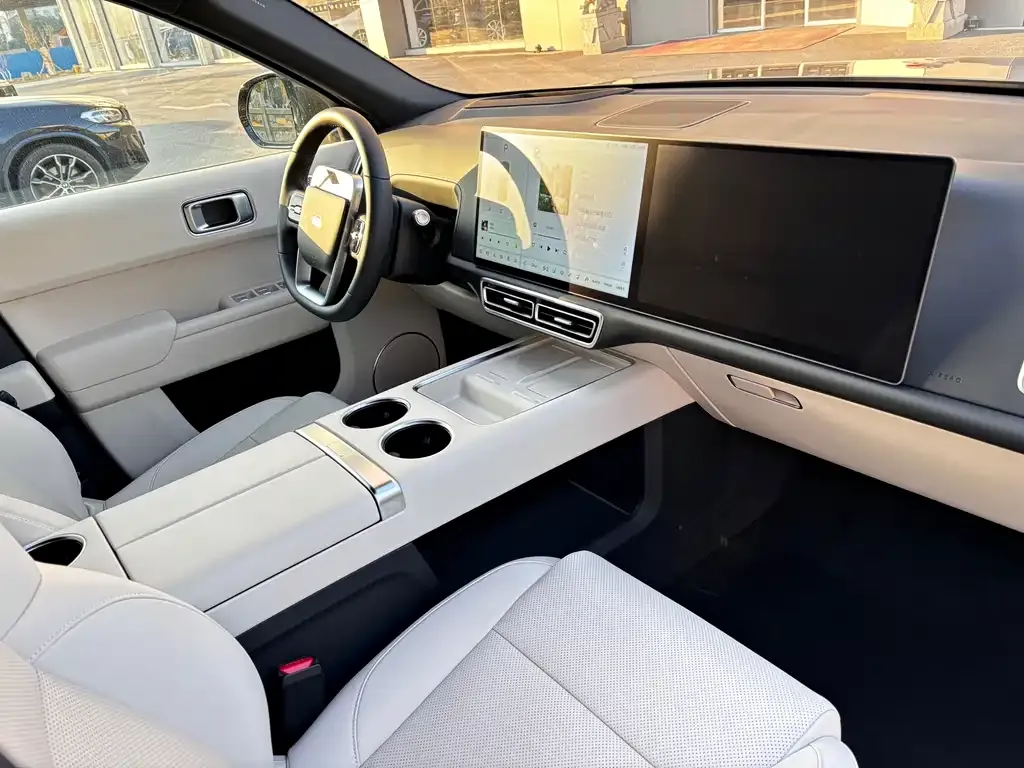 Li Auto L9 2025 из CN, фото 3