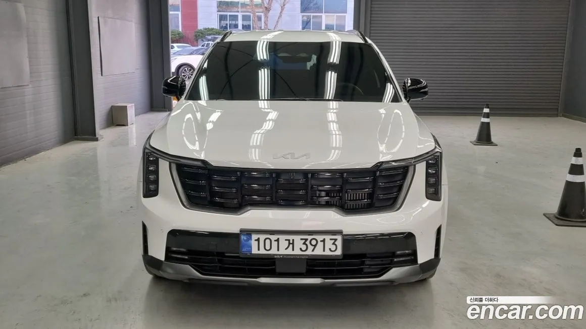 Kia Sorento — фото 9