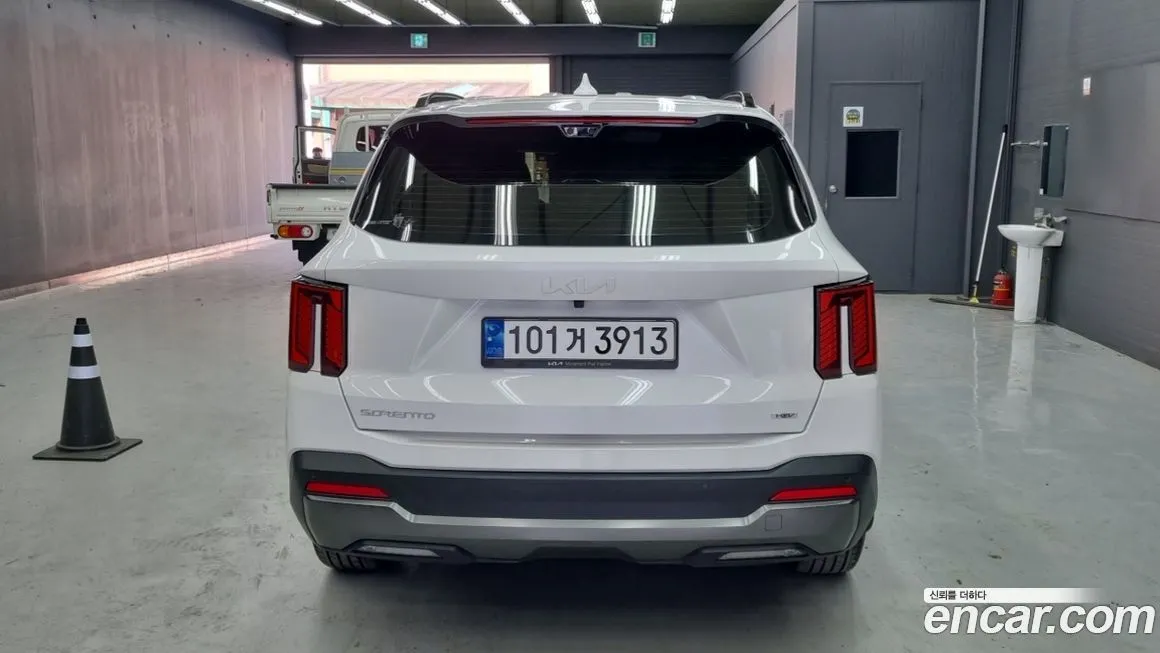 Kia Sorento — фото 7
