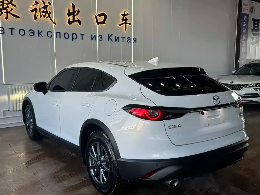 Mazda CX-4 — фото 9