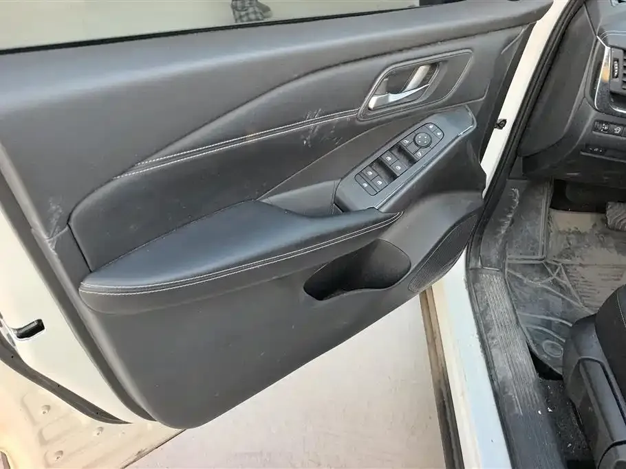Nissan Qashqai 2024 из CN, фото 2
