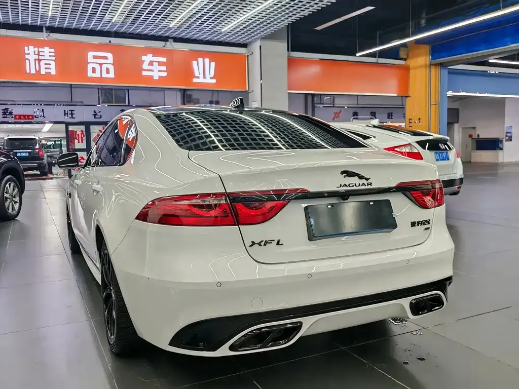 Jaguar XFL 2022 из CN, фото 3