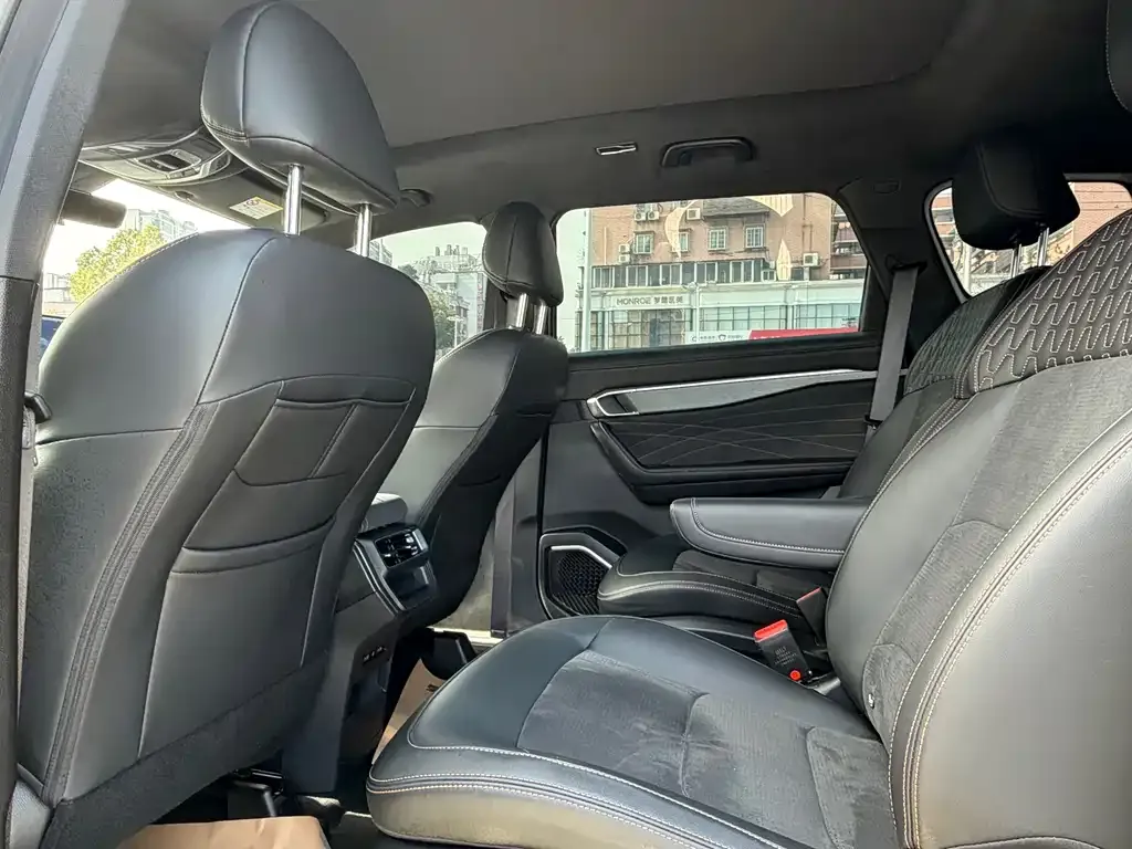 Geely Haoyue L 2025 из CN, фото 5