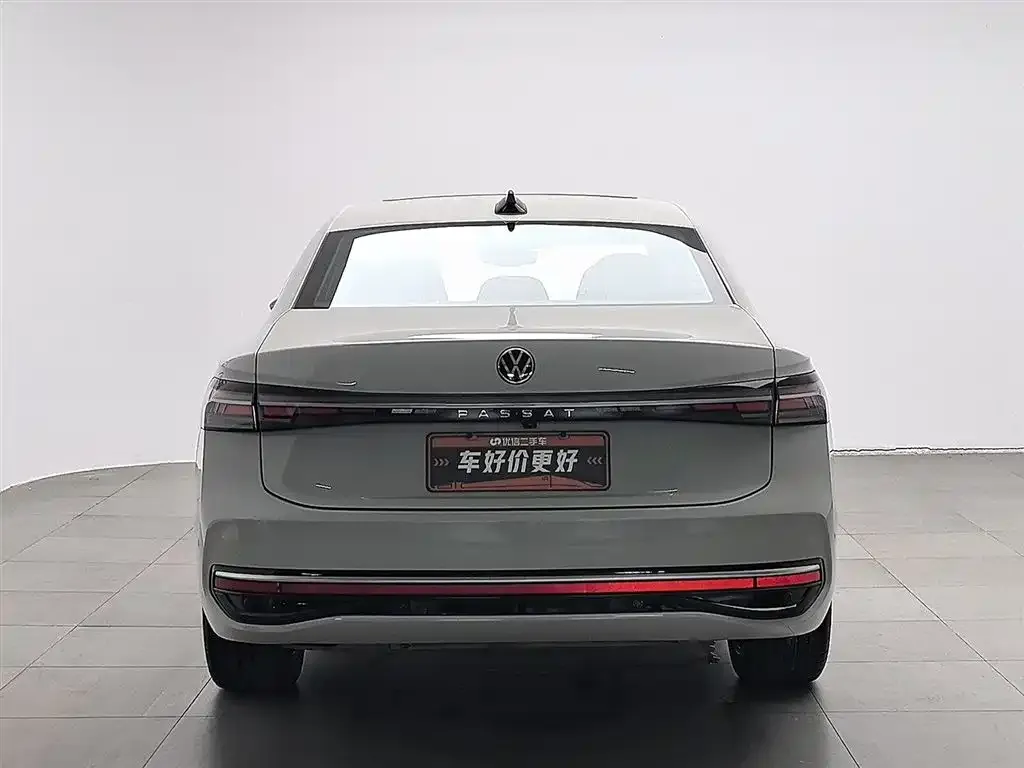 Volkswagen Passat — фото 2