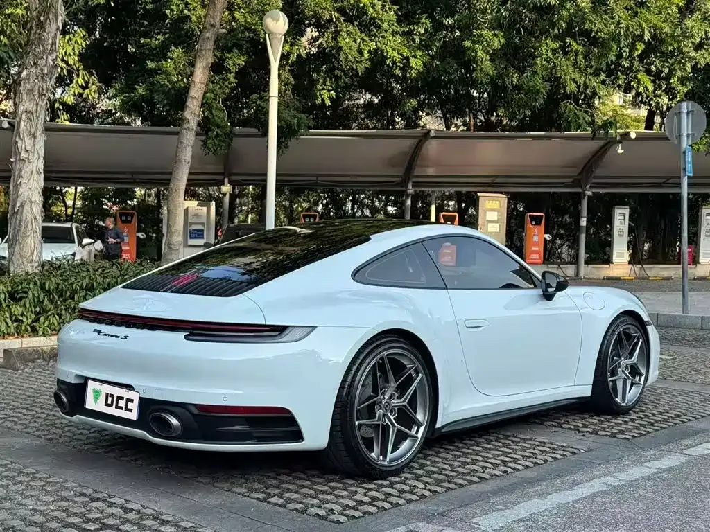Porsche 911 — фото 9