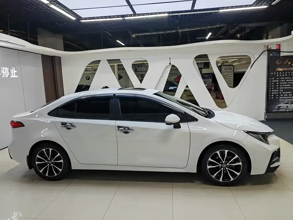Toyota Levin 2023 из CN, фото 9