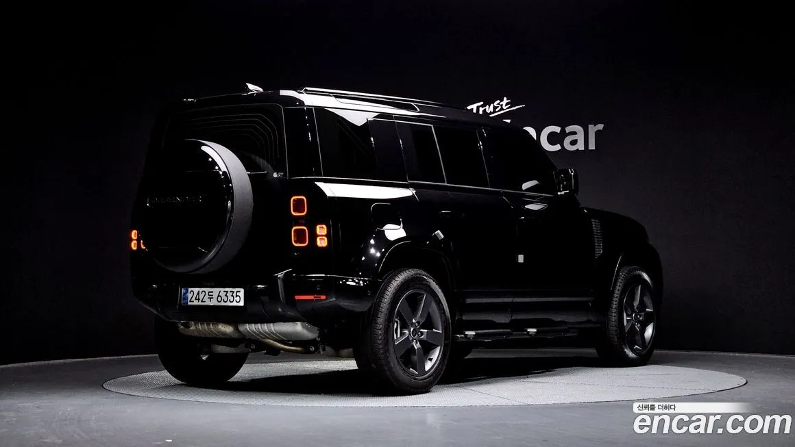 Land Rover Defender 2025 из KR, фото 8