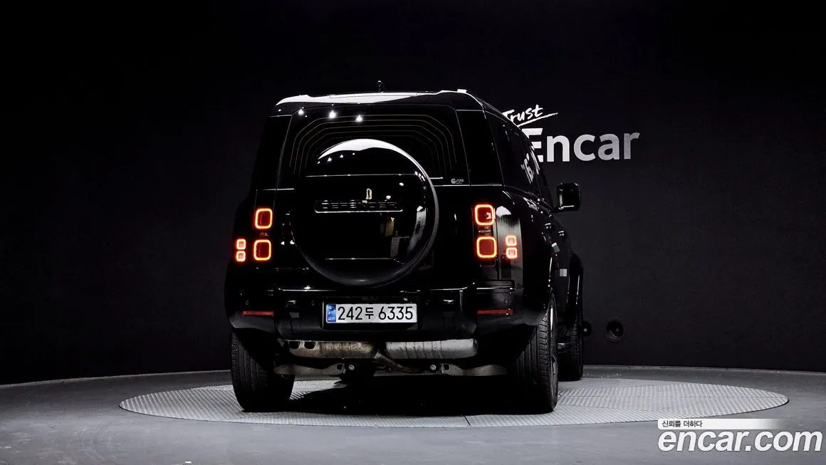 Land Rover Defender 2025 из KR, фото 5
