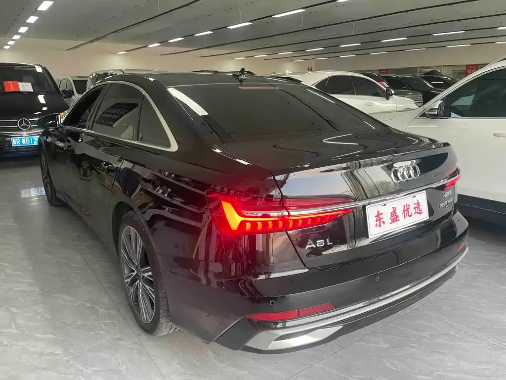 Audi A6L 2024 из CN, фото 8