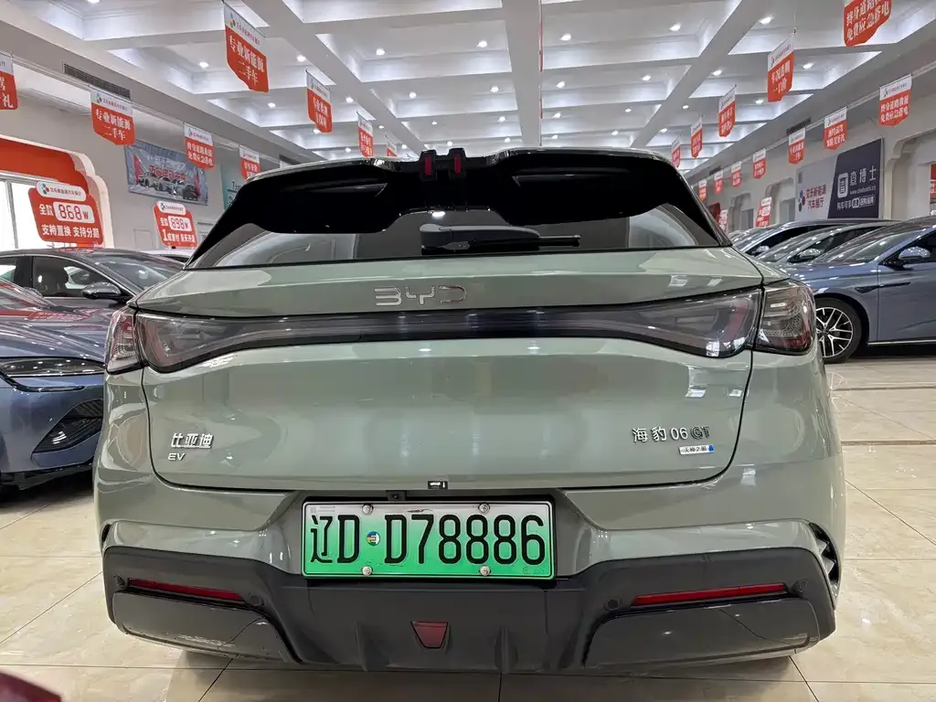 BYD Seal 06GT — фото 2
