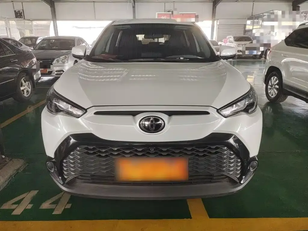 Toyota Frontlander 2022 из CN, фото 8