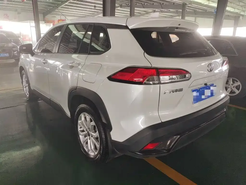 Toyota Frontlander 2022 из CN, фото 7