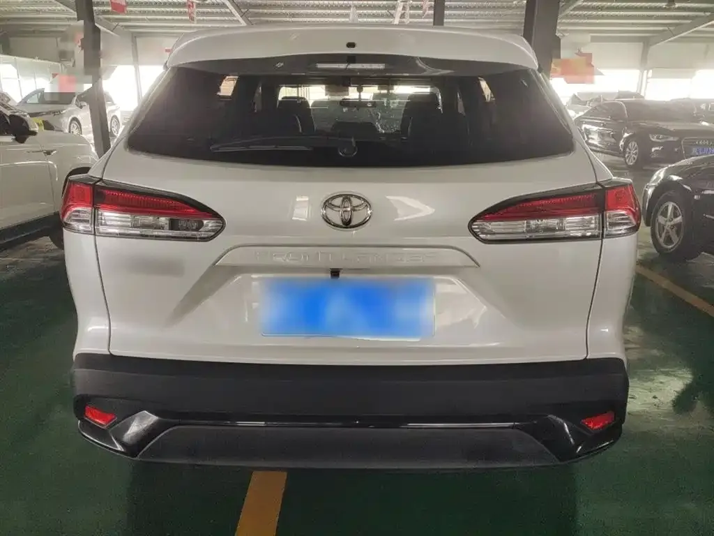 Toyota Frontlander 2022 из CN, фото 3