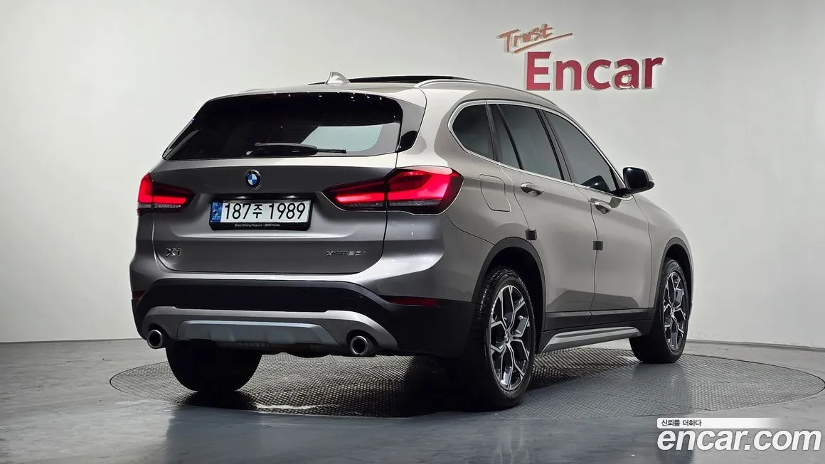 BMW X1 — фото 2