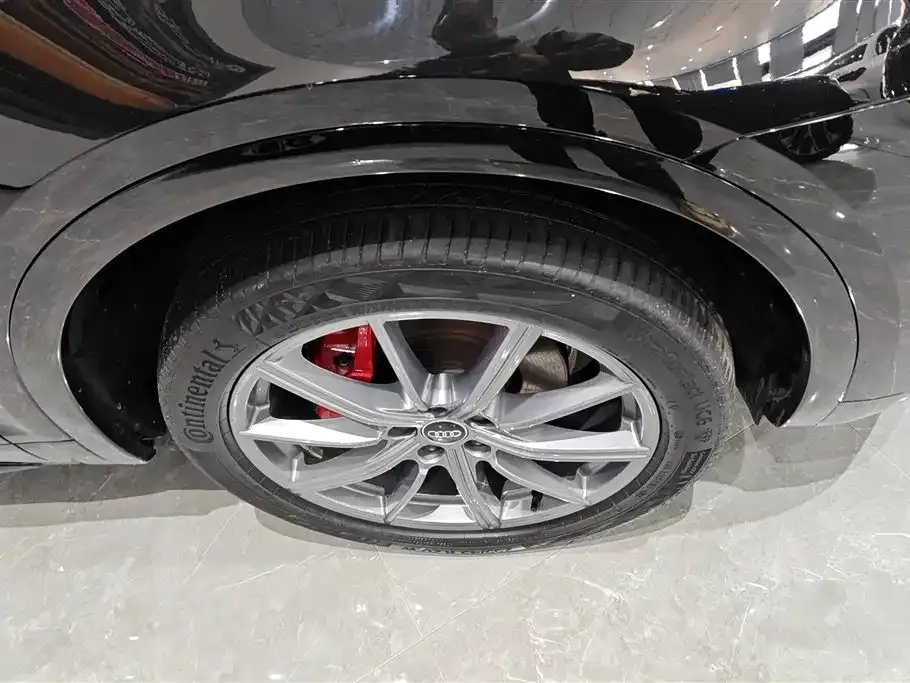 Audi Q5L Sportback 2023 из CN, фото 7