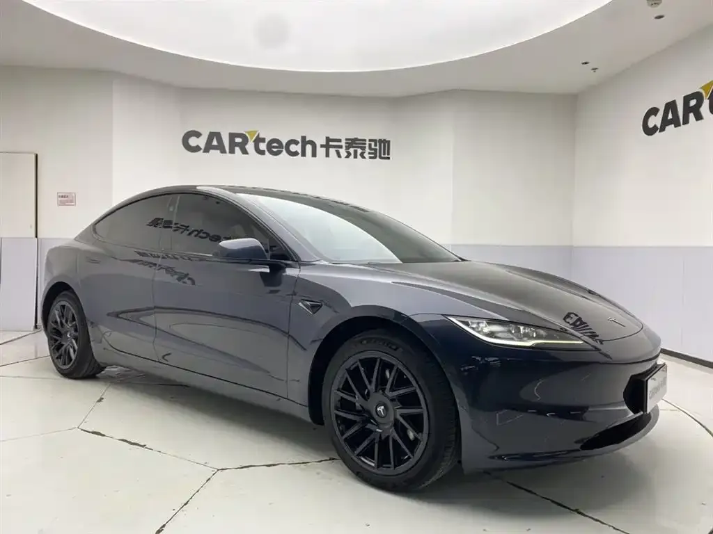 Tesla Model 3 2025 из CN, фото 6