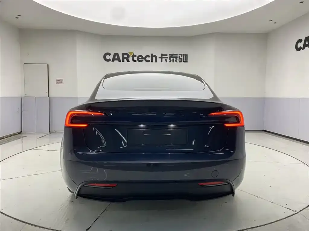 Tesla Model 3 2025 из CN, фото 3