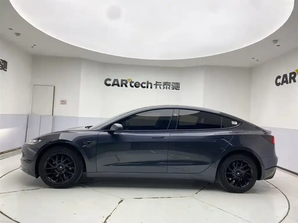 Tesla Model 3 2025 из CN, фото 5